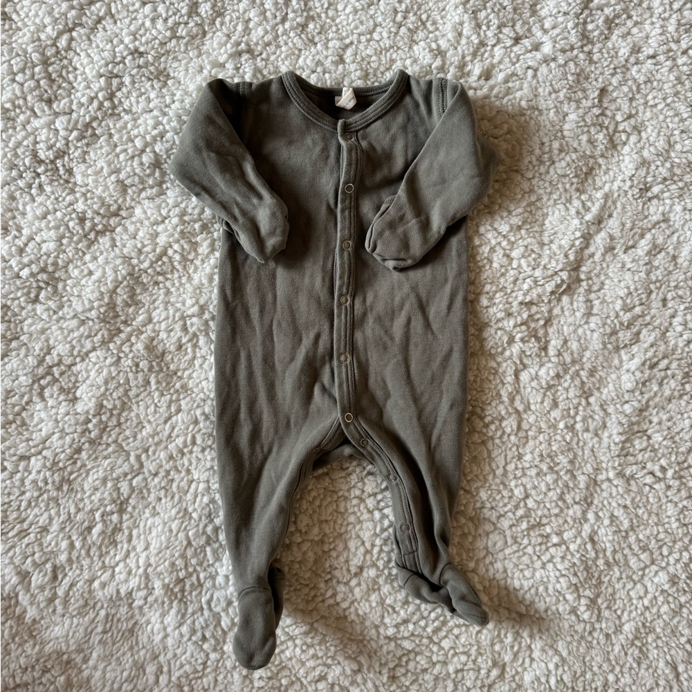 Quincy Mae Button up Footie 0-3M